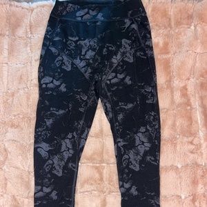 Black KKFIT gymshark leggings!